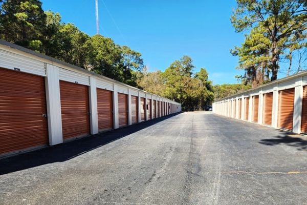 Public Storage - Hilton Head Island - 27 Office Park Road - 27 Office Park Road