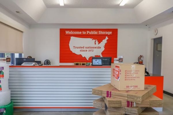 Public Storage - Charleston - 2363 Ashley River Road - 2363 Ashley River Road