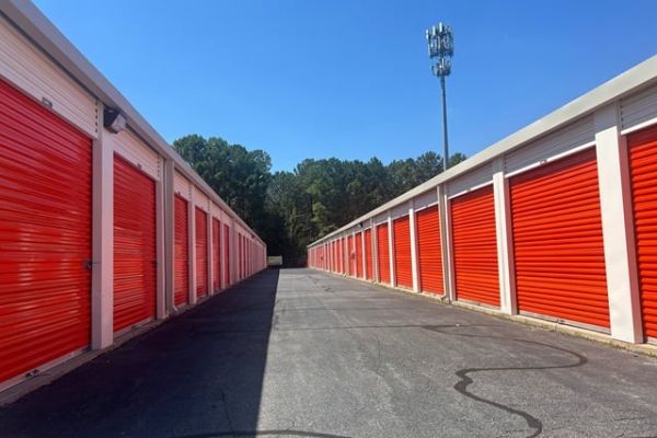 Public Storage - Duluth - 3865 Peachtree Industrial Blvd - 3865 Peachtree Industrial Blvd