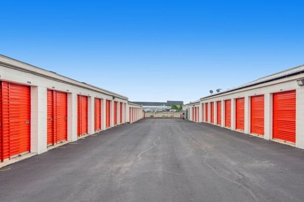 Public Storage - Philadelphia - 7000 Lindbergh Blvd - 7000 Lindbergh Blvd