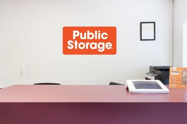 Public Storage - Omaha - 6425 S 86th Street - 6425 S 86th Street