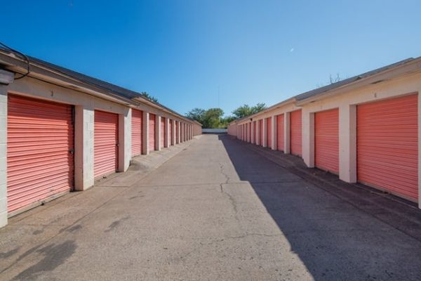 Public Storage - Oklahoma City - 8012 S Santa Fe - 8012 S Santa Fe
