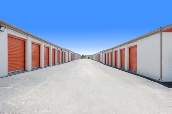 Public Storage - Topeka - 1850 SW 41st Street - 1850 SW 41st Street