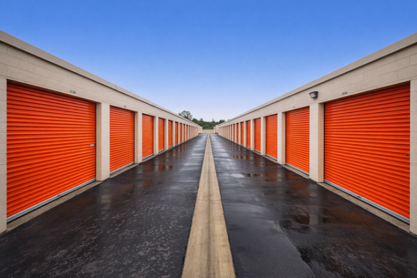 Public Storage - Long Beach - 3207 E South St - 3207 South Street