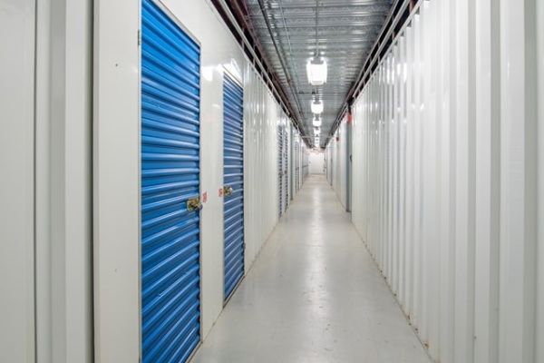 Public Storage - Arlington Heights - 1600 E Davis St - 1600 E Davis St