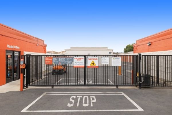 Public Storage - Torrance - 4460 Del Amo Blvd - 4460 Del Amo Blvd