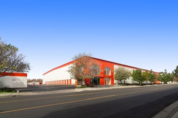 Public Storage - Northridge - 9341 Shirley Ave - 9341 Shirley Ave