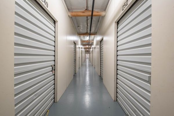 Public Storage - Sunnyvale - 317 E Weddell Drive - 317 E Weddell Drive