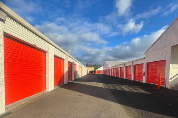 Public Storage - Auburn - 8 16th St NW - 8 16th St NW