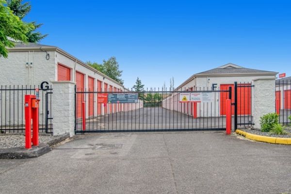 Public Storage - Vancouver - 7601 NE 5th Ave - 7601 NE 5th Ave