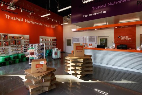 Public Storage - Irvine - 16700 Red Hill Ave - 16700 Red Hill Ave