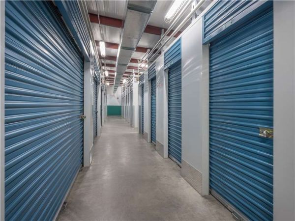 Extra Space Storage - 0692 - Venice - US Hwy 41 Bypass - 1266 U.S. 41