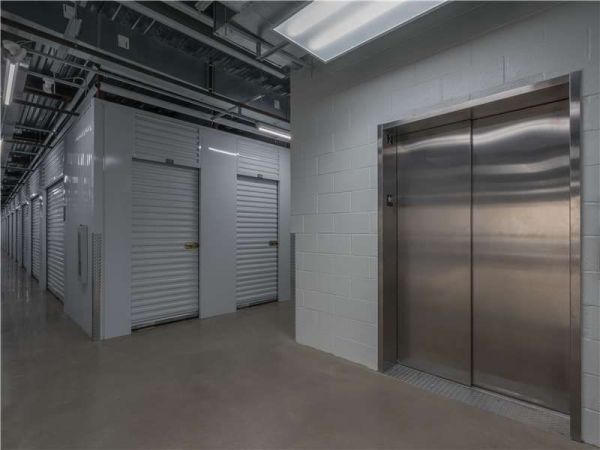 Extra Space Storage - 1629 - Houston - Bellfort - 3505 West Bellfort Avenue