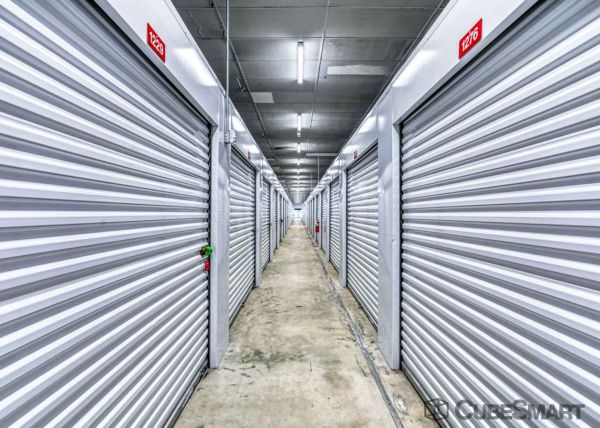 CubeSmart Self Storage - FL Bradenton Cortez Road West - 2300 Cortez Road West