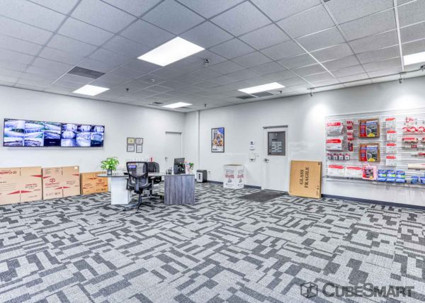 CubeSmart Self Storage - FL Bradenton Cortez Road West - 2300 Cortez Road West