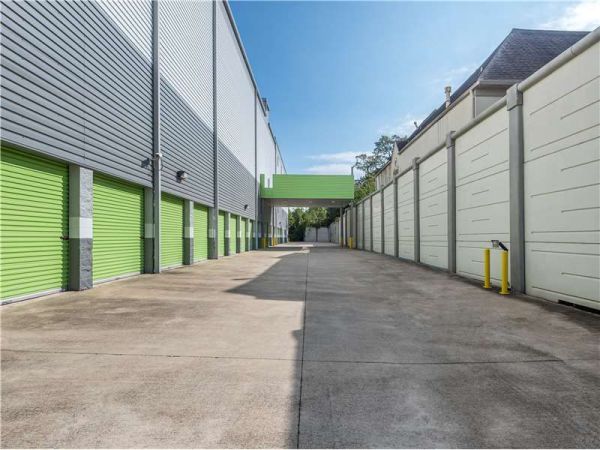 Extra Space Storage - 8378 - Houston - Katy Fwy - 7879 Katy Freeway