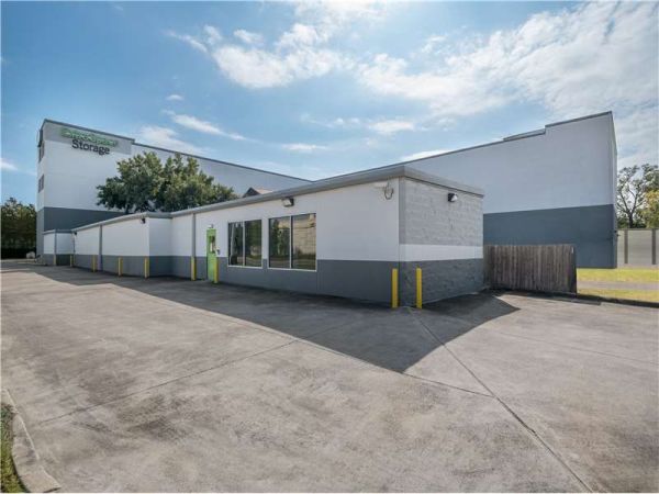 Extra Space Storage - 8378 - Houston - Katy Fwy - 7879 Katy Freeway