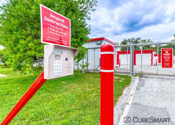 CubeSmart Self Storage - NY Poughkeepsie Van Wagner Rd - 212 Van Wagner Road