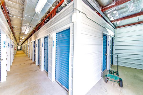 Houma Lock Storage - 1796 Grand Caillou Rd