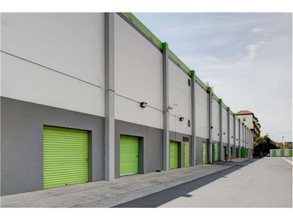 Extra Space Storage - 0107 - Marina Del Rey - Glencoe Ave - 4095 Glencoe Avenue