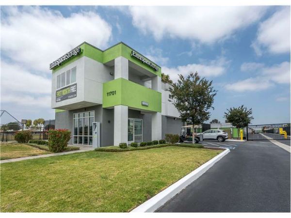 Extra Space Storage - 1384 - Santa Fe Springs - Slauson Ave - 11701 Slauson Avenue