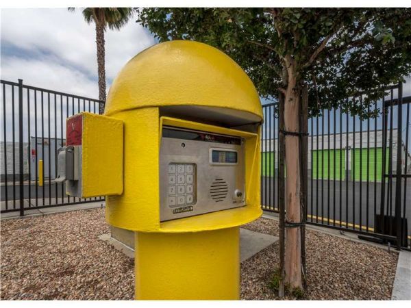 Extra Space Storage - 1384 - Santa Fe Springs - Slauson Ave - 11701 Slauson Avenue