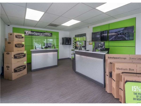 Extra Space Storage - 1384 - Santa Fe Springs - Slauson Ave - 11701 Slauson Avenue