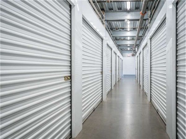 Extra Space Storage - 1404 - El Cajon - 1539 East Main St - 1539 East Main Street