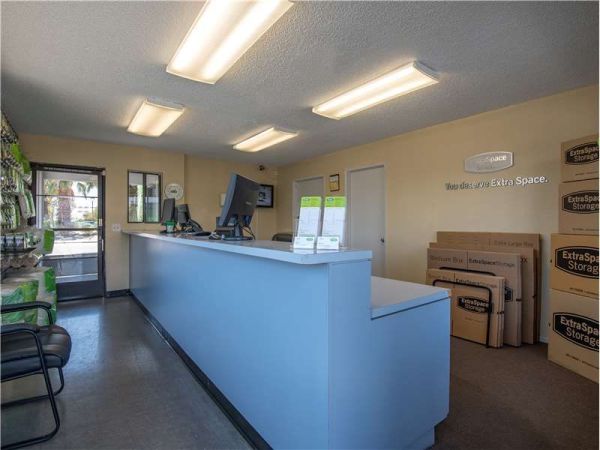Extra Space Storage - 8312 - Palm Springs - Farrell Dr. 300 - 1000 North Farrell Drive