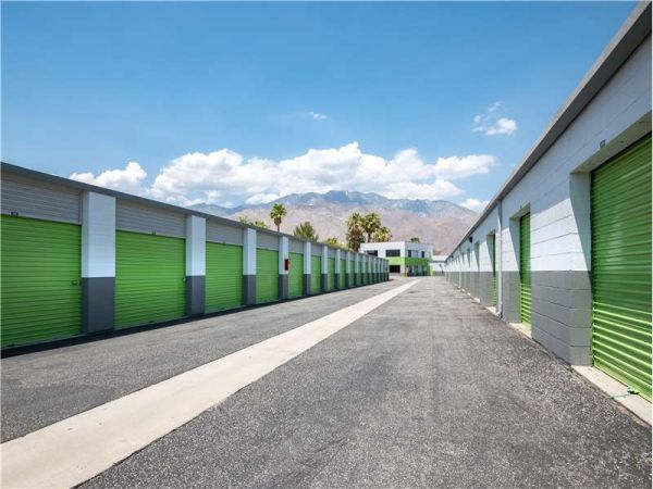 Extra Space Storage - 8312 - Palm Springs - Farrell Dr. 300 - 1000 North Farrell Drive