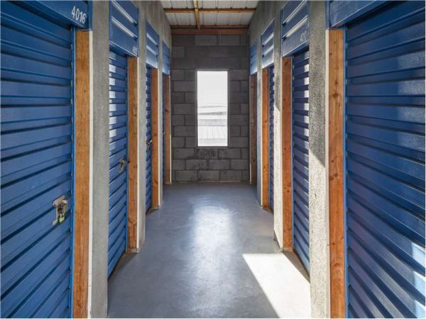 Extra Space Storage - 8332 - Kailua - Lawehana St - Annex - 73-5562 Lawehana Street