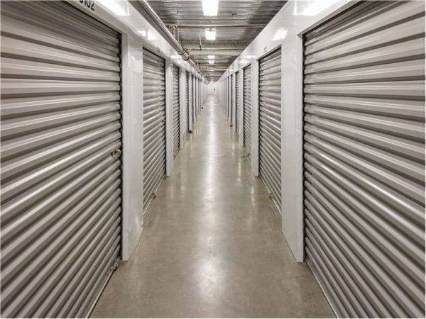 Extra Space Storage - 1807 - Honolulu - Ahua Street - 633 Ahua Street