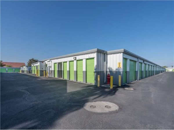 Extra Space Storage - 8006 - Las Vegas - N Buffalo - 3250 North Buffalo Drive