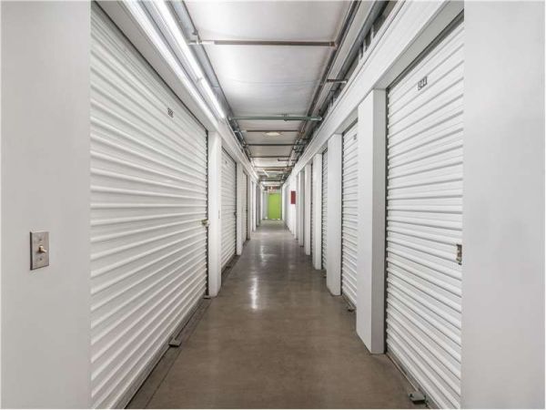 Extra Space Storage - 8006 - Las Vegas - N Buffalo - 3250 North Buffalo Drive