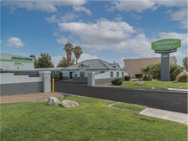 Extra Space Storage - 0162 - Las Vegas - E Sunset - 3008 East Sunset Road