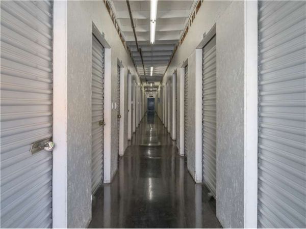Extra Space Storage - 0820 - Las Vegas - W Sahara Ave - 7525 West Sahara Avenue