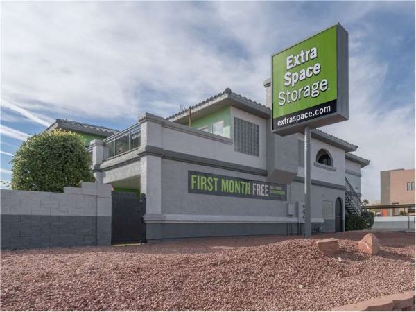 Extra Space Storage - 0820 - Las Vegas - W Sahara Ave - 7525 West Sahara Avenue