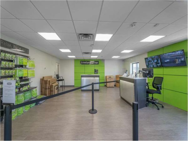 Extra Space Storage - 1391 - Bohemia - Johnson Ave - 510 Johnson Avenue