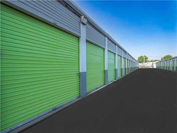 Extra Space Storage - 1391 - Bohemia - Johnson Ave - 510 Johnson Avenue