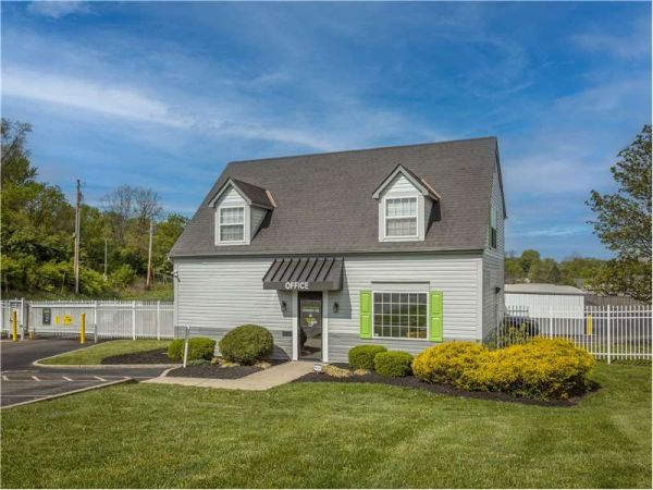 Extra Space Storage - 1504 - Cincinnati - Glencrossing Way - 5151 Glencrossing Way