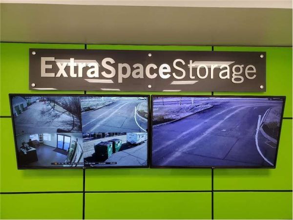 Extra Space Storage - 1036 - Doylestown - N Broad St - 390 North Broad Street