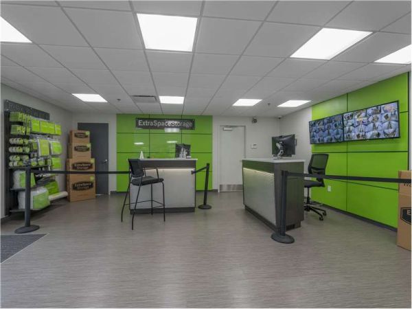 Extra Space Storage - 7017 - Stafford - 2795 Richmond Hwy - 2795 Jefferson Davis Highway