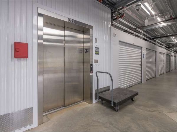 Extra Space Storage - 7017 - Stafford - 2795 Richmond Hwy - 2795 Jefferson Davis Highway