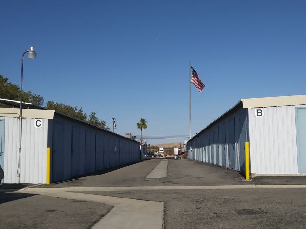Select Storage - South - 5182 Adobe Road