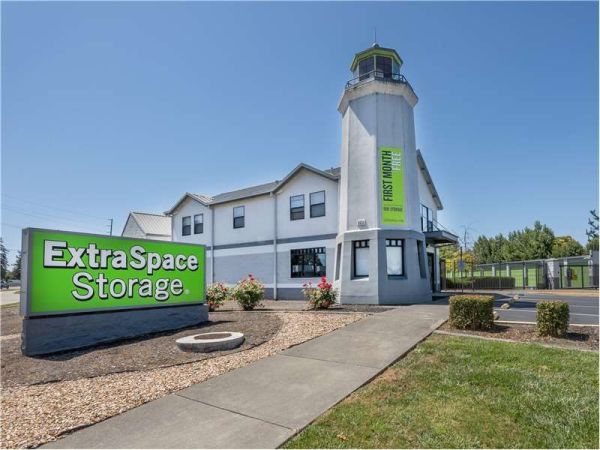 Extra Space Storage - 1555 - Rohnert Park - Redwood Dr - 6635 Redwood Drive