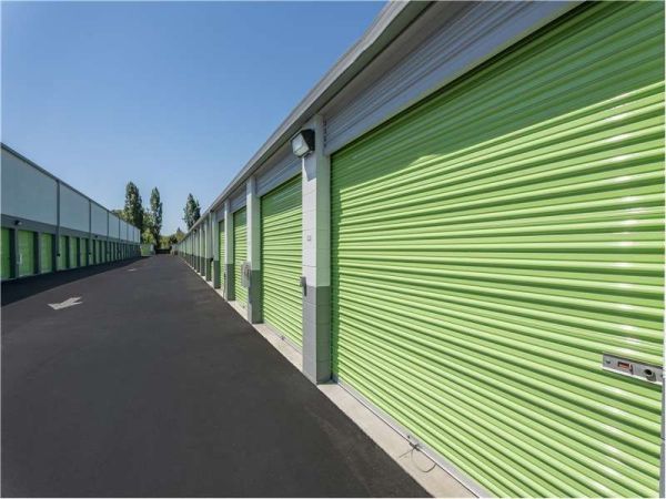 Extra Space Storage - 1555 - Rohnert Park - Redwood Dr - 6635 Redwood Drive