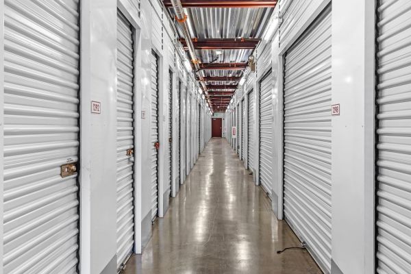 Extra Space Storage - 1555 - Rohnert Park - Redwood Dr - 6635 Redwood Drive