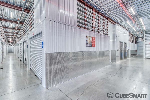 CubeSmart Self Storage - FL Orlando Conroy Storage Lane - 4752 Conroy Storage Lane
