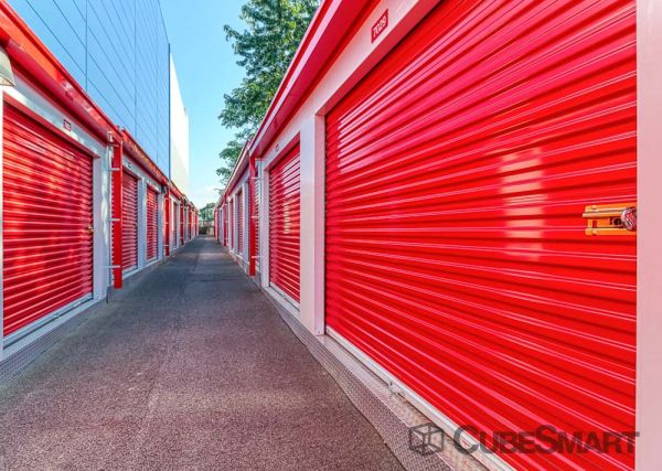 CubeSmart Self Storage - NY Brooklyn McDonald Avenue - 1158 McDonald Avenue