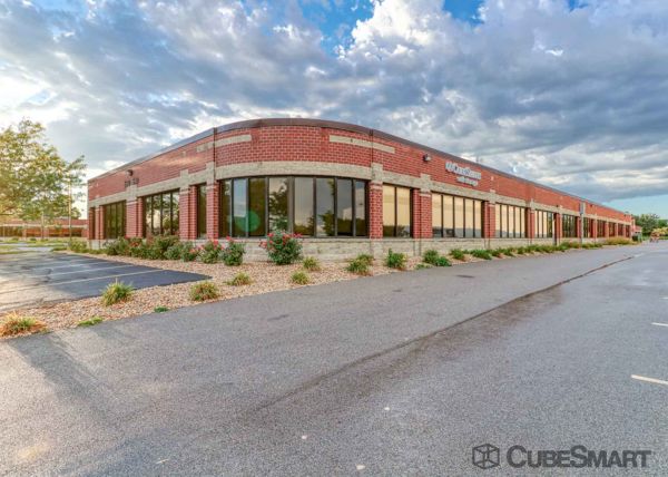 CubeSmart Self Storage - IL Elgin Tollgate Road - 590-A Tollgate Rd